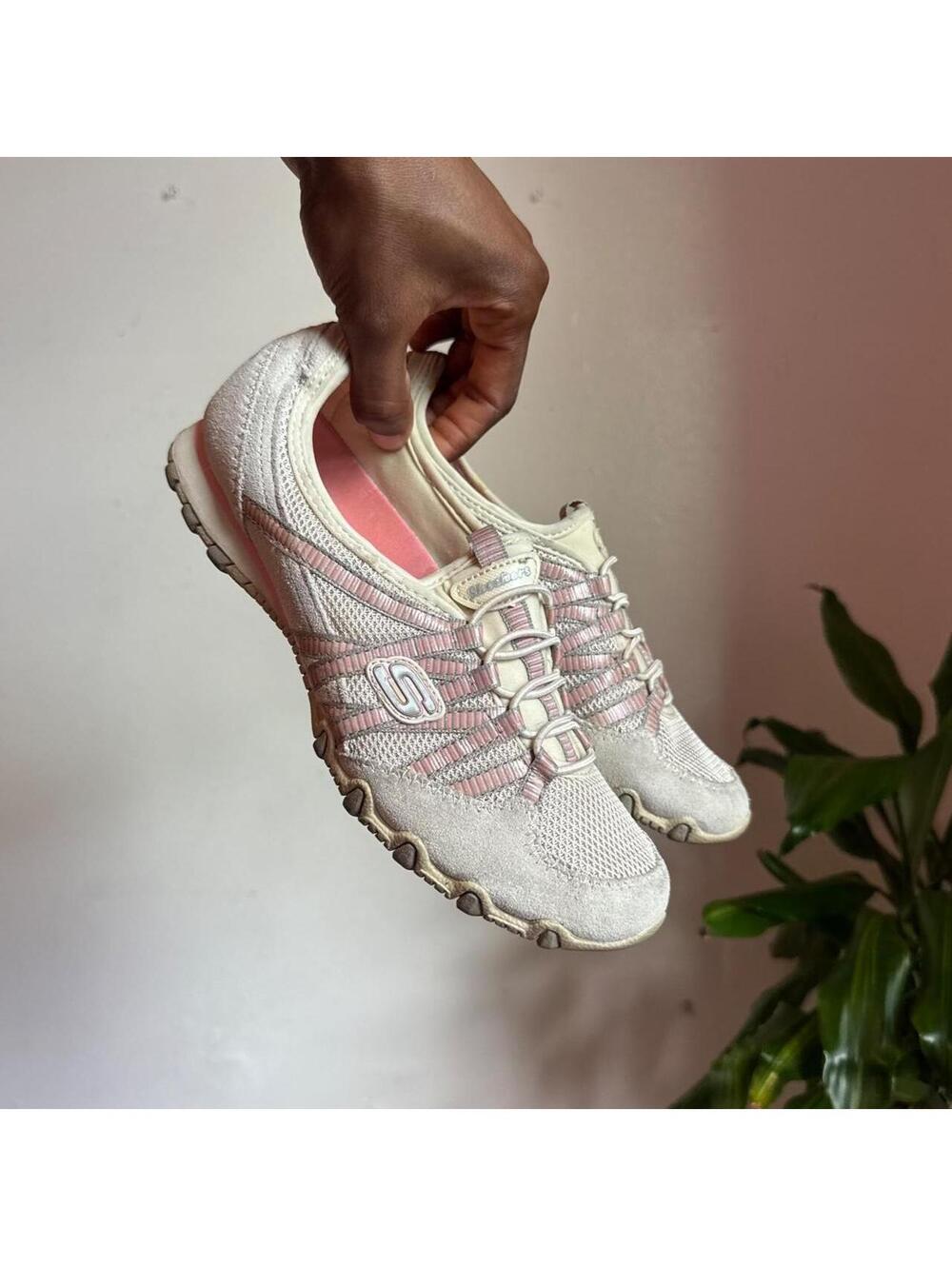 Y2K Skechers gorpcore Sneakers Cream Metallic Pink Balletcore US 6